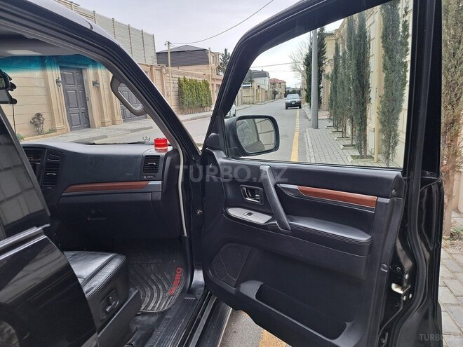 Mitsubishi Pajero 2008, 227,361 km - 3.0 л - Bakı