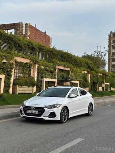 Hyundai Elantra 2018, 84,000 km - 1.6 л - Bakı