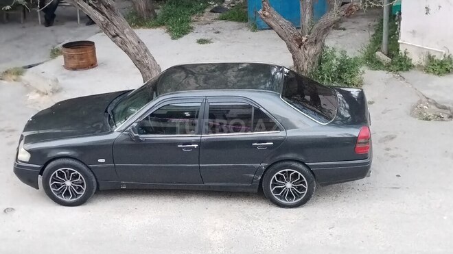Mercedes C 180 1995, 325,000 km - 1.8 l - Xırdalan