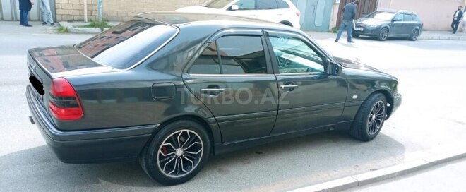 Mercedes C 180 1995, 325,000 km - 1.8 l - Xırdalan