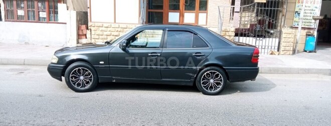 Mercedes C 180 1995, 325,000 km - 1.8 l - Xırdalan