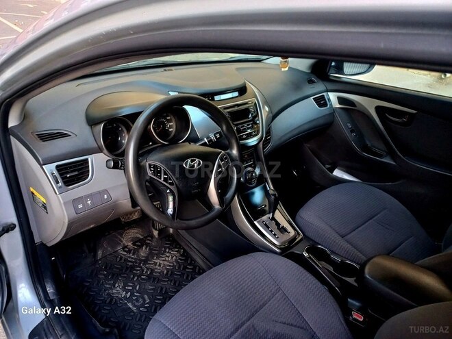 Hyundai Elantra 2013, 225,000 km - 1.8 л - Bakı