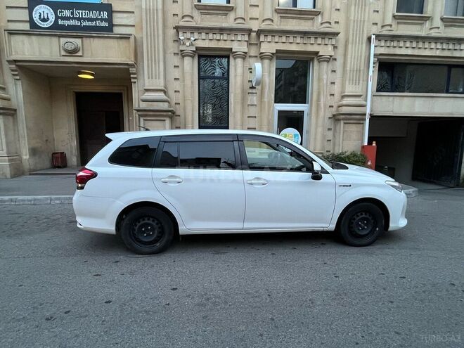 Toyota Corolla Fielder 2019, 170,000 km - 1.5 л - Bakı