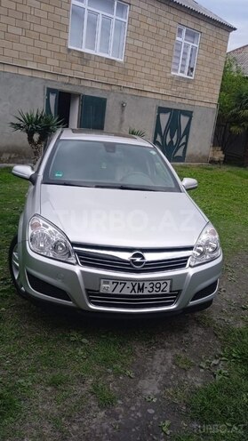 Opel Astra 2009, 204,173 km - 1.4 l - Zaqatala