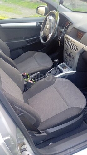 Opel Astra 2009, 204,173 km - 1.4 l - Zaqatala