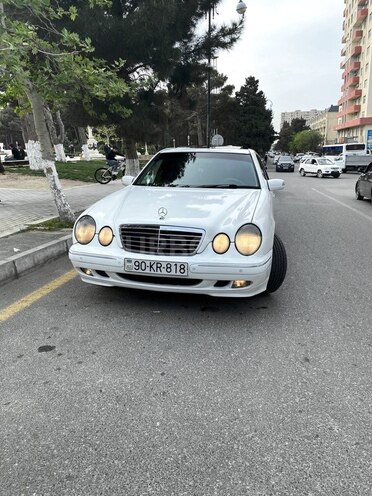 Mercedes E 220 d 2001, 545,788 km - 2.2 l - Bakı