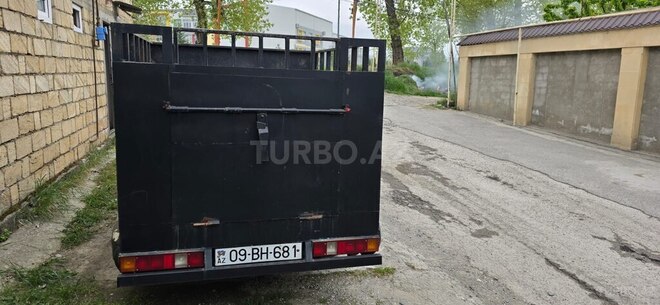 GAZ 3110 2001, 500,000 km - 2.3 l - Quba