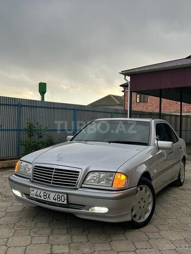 Mercedes C 240 2000, 211,428 km - 2.4 л - Masallı