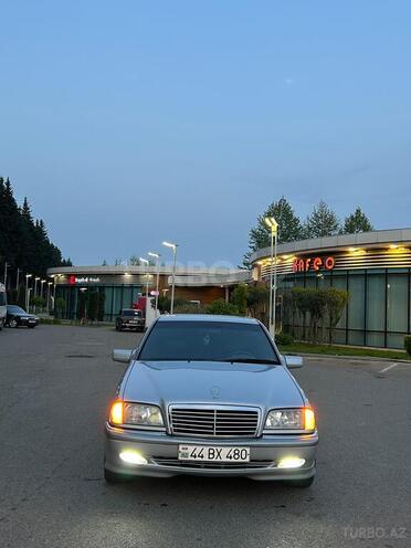 Mercedes C 240 2000, 211,428 km - 2.4 л - Masallı
