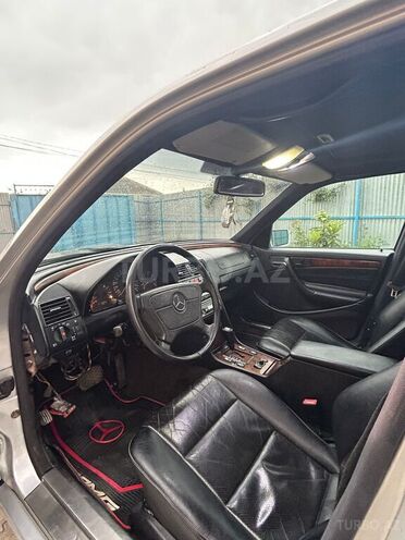 Mercedes C 240 2000, 211,428 km - 2.4 л - Masallı