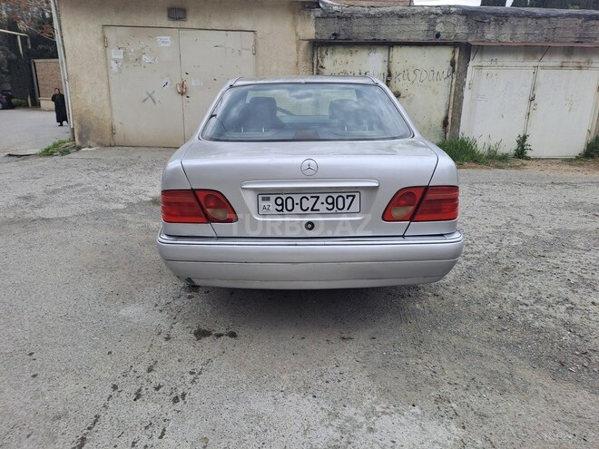 Mercedes E 230 1995, 340,000 km - 2.3 l - Bakı
