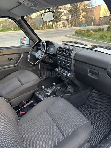 LADA (VAZ) Niva 2024, 4,600 km - 1.7 l - Bakı