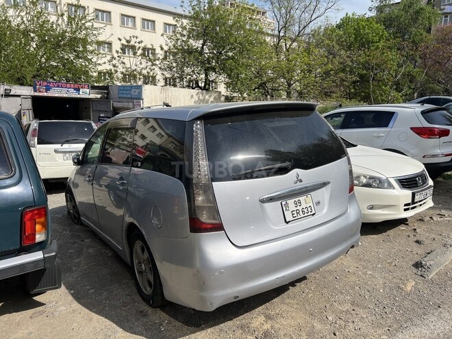 Mitsubishi Grandis 2005, 362,000 km - 2.4 l - Bakı