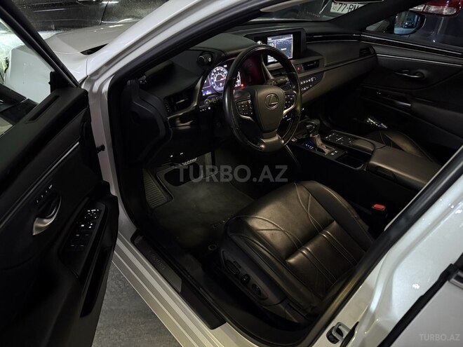 Lexus ES 250 2020, 59,600 km - 2.5 л - Bakı