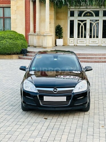 Opel Astra 2009, 215,000 km - 1.4 l - Bakı