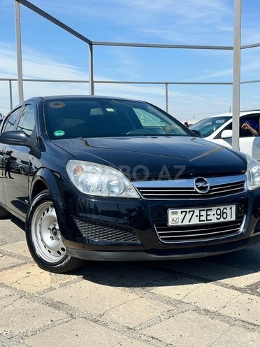 Opel Astra 2009, 215,000 km - 1.4 l - Bakı