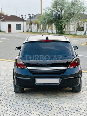 Opel Astra 2009, 215,000 km - 1.4 l - Bakı