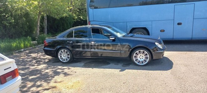 Mercedes E 270 2002, 256,000 km - 2.7 l - Tərtər