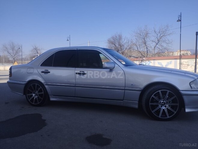 Mercedes C 230 1998, 280,913 km - 2.3 л - İsmayıllı