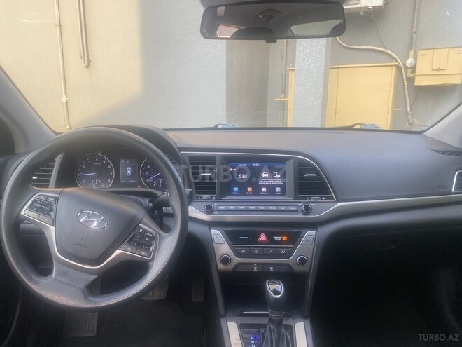 Hyundai Elantra 2018, 100,124 km - 2.0 l - Bakı