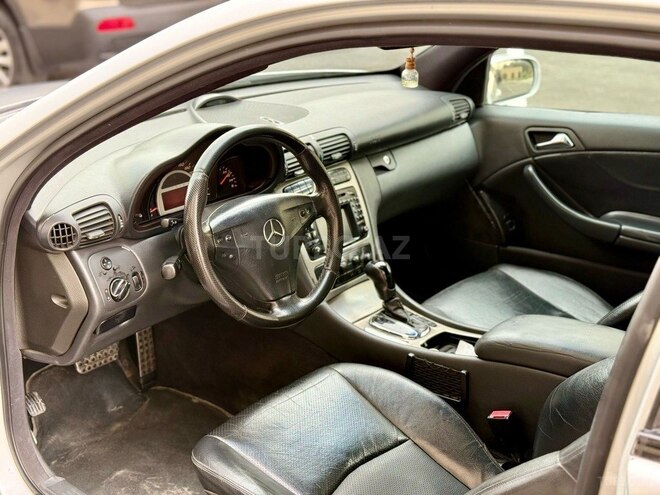 Mercedes C 200 2001, 280,000 km - 2.0 л - Sumqayıt