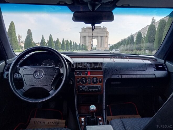Mercedes C 180 1995, 278,000 km - 1.8 l - Gəncə