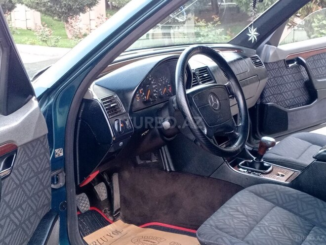 Mercedes C 180 1995, 278,000 km - 1.8 l - Gəncə