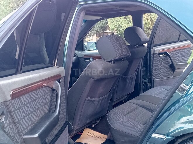 Mercedes C 180 1995, 278,000 km - 1.8 l - Gəncə