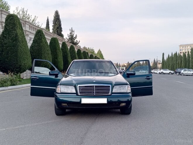 Mercedes C 180 1995, 278,000 km - 1.8 l - Gəncə