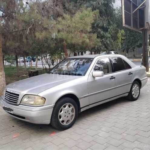 Mercedes C 200 1995, 100,000 km - 2.0 л - Horadiz