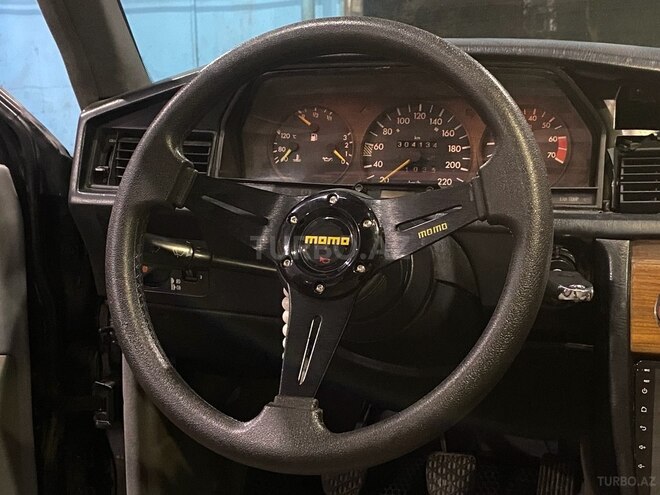Mercedes 190 1990, 123,456 km - 2.0 l - Sumqayıt