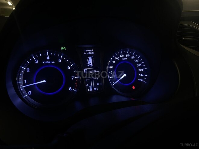 Hyundai Grandeur 2011, 67,790 km - 2.4 л - Bakı