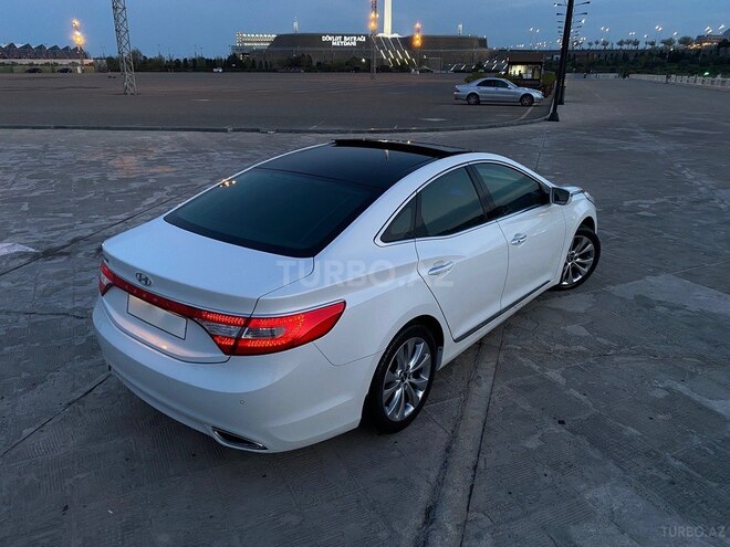 Hyundai Grandeur 2011, 67,790 km - 2.4 л - Bakı