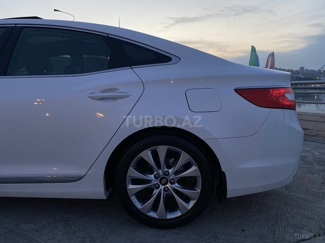 Hyundai Grandeur 2011, 67,790 km - 2.4 л - Bakı