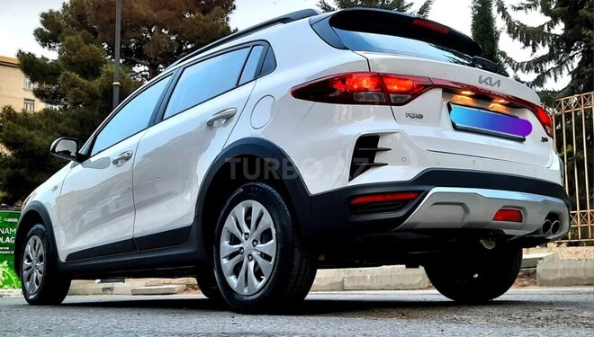 Kia Rio X-Line 2022, 10,900 km - 1.6 л - Bakı
