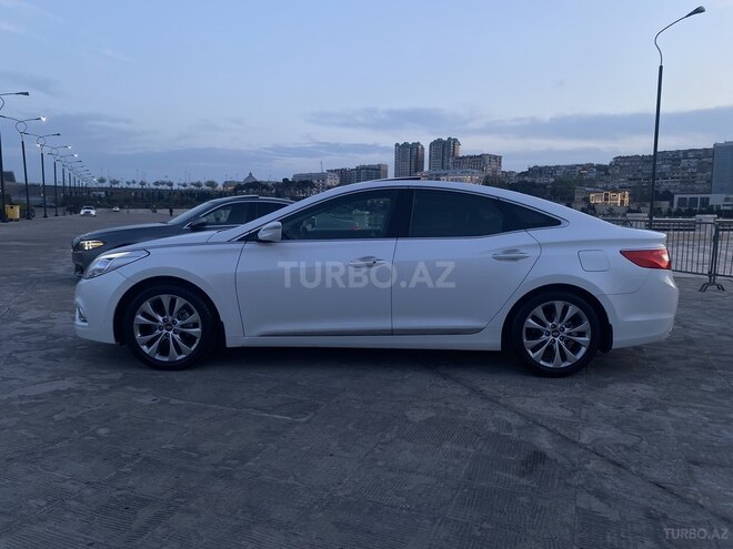 Hyundai Grandeur 2011, 67,790 km - 2.4 л - Bakı