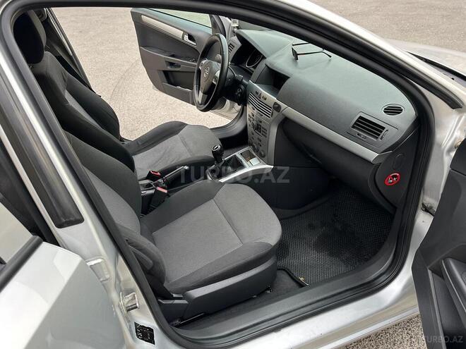 Opel Astra 2009, 283,000 km - 1.3 l - Bakı