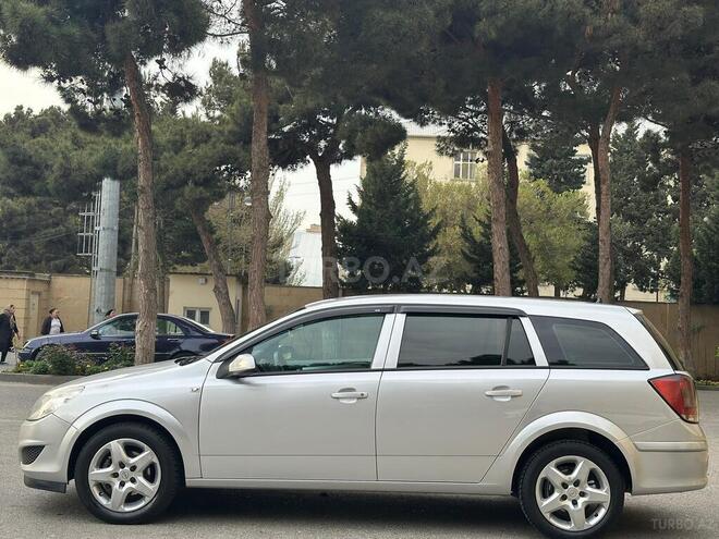 Opel Astra 2009, 283,000 km - 1.3 l - Bakı