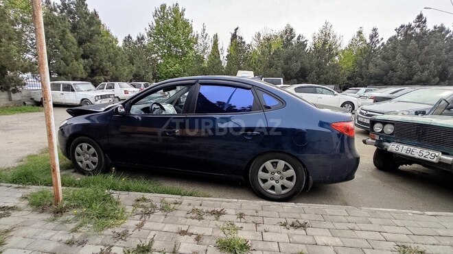 Hyundai Elantra 2009, 278,000 km - 2.0 l - Gəncə