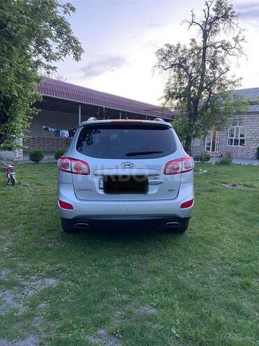 Hyundai Santa Fe 2009, 235,300 km - 2.0 л - Bakı