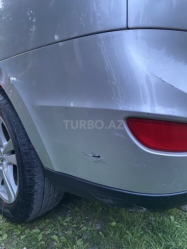 Hyundai Santa Fe 2009, 235,300 km - 2.0 л - Bakı