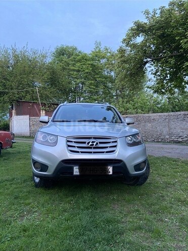 Hyundai Santa Fe 2009, 235,300 km - 2.0 л - Bakı