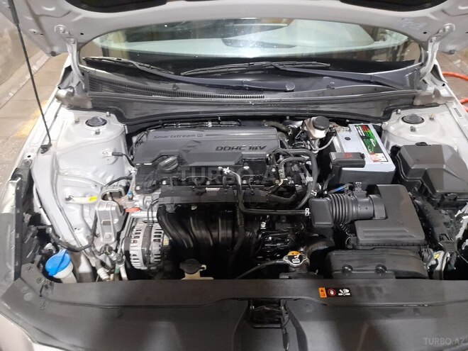 Hyundai Elantra 2020, 60,000 km - 2.0 l - Bakı