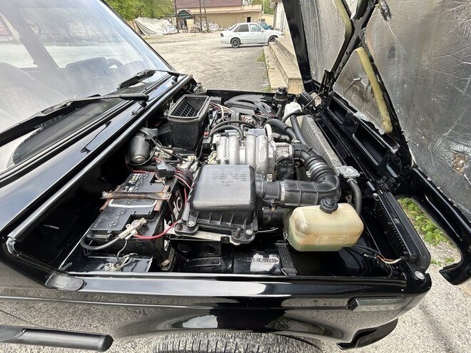 LADA (VAZ) Niva 2013, 200,000 km - 1.7 л - Ucar