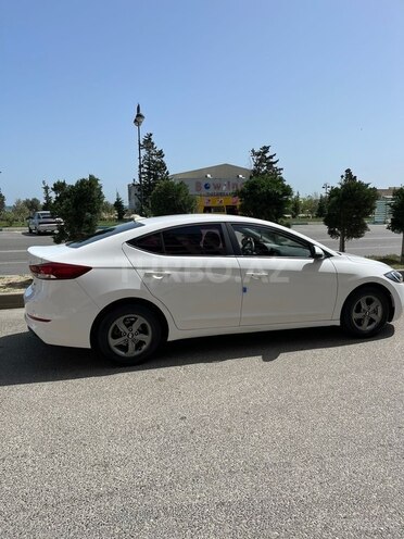 Hyundai Avante 2016, 155,000 km - 1.6 l - Bakı