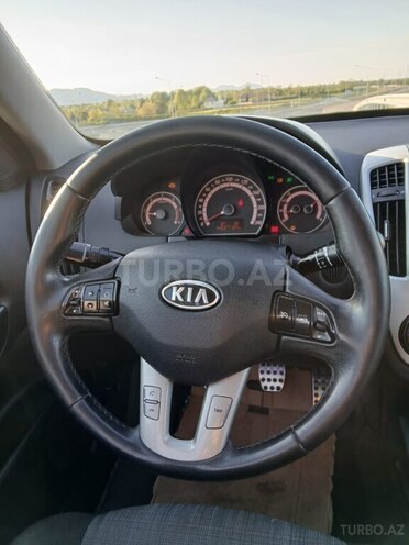 Kia Ceed 2011, 250,000 km - 1.6 l - Astara