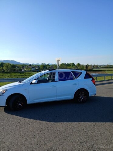 Kia Ceed 2011, 250,000 km - 1.6 l - Astara