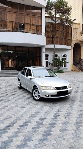Opel Vectra 1999, 327,211 km - 1.8 l - Sumqayıt
