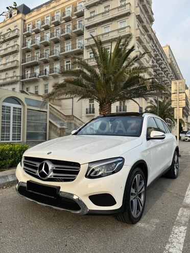Mercedes GLC 250 4MATIC 2017, 95,000 km - 2.0 l - Bakı