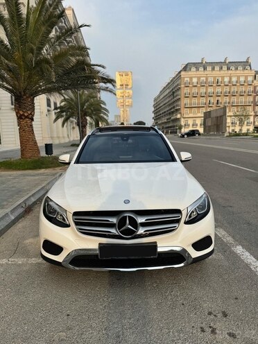 Mercedes GLC 250 4MATIC 2017, 95,000 km - 2.0 l - Bakı